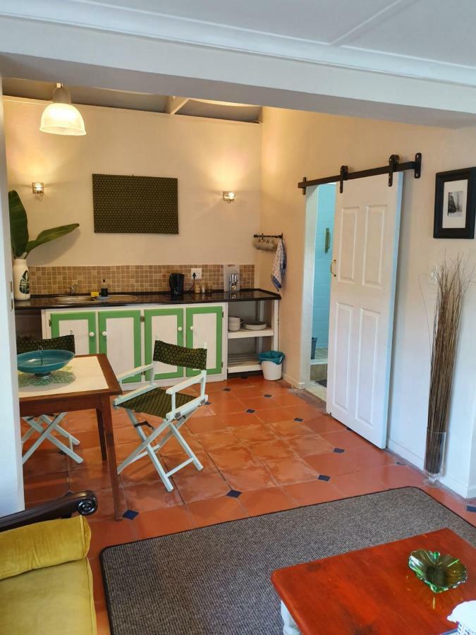 Paradise In The City - Cottage One Port Elizabeth Eksteriør billede
